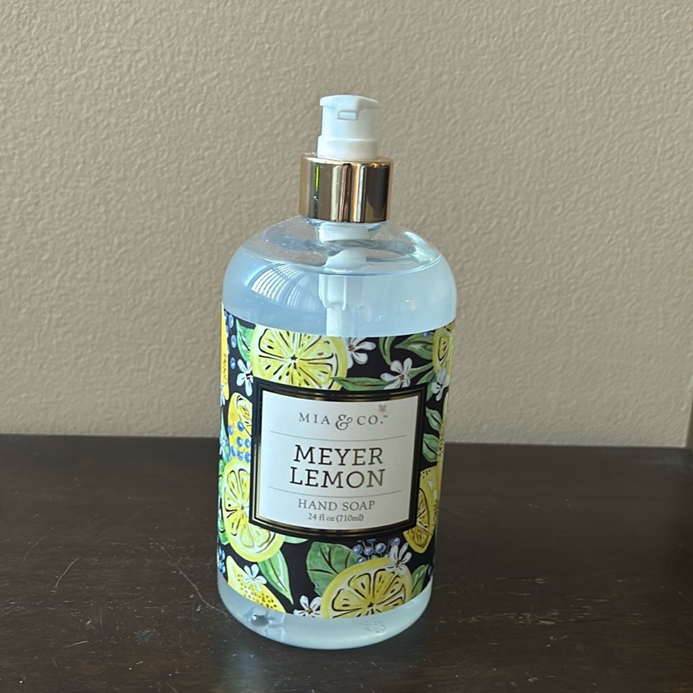2 Mia & Co Meyer Lemon Hand Soap New 24 Fl Oz